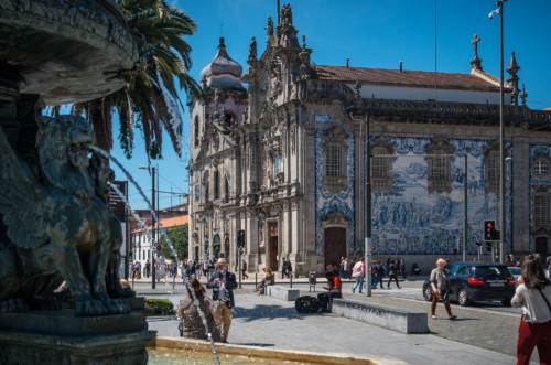 Gekachelte Kirche in Porto
